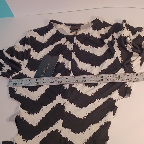 NEW! BLVD Collection black/white dress with side cut outs 5416 - Picture 10 of 12